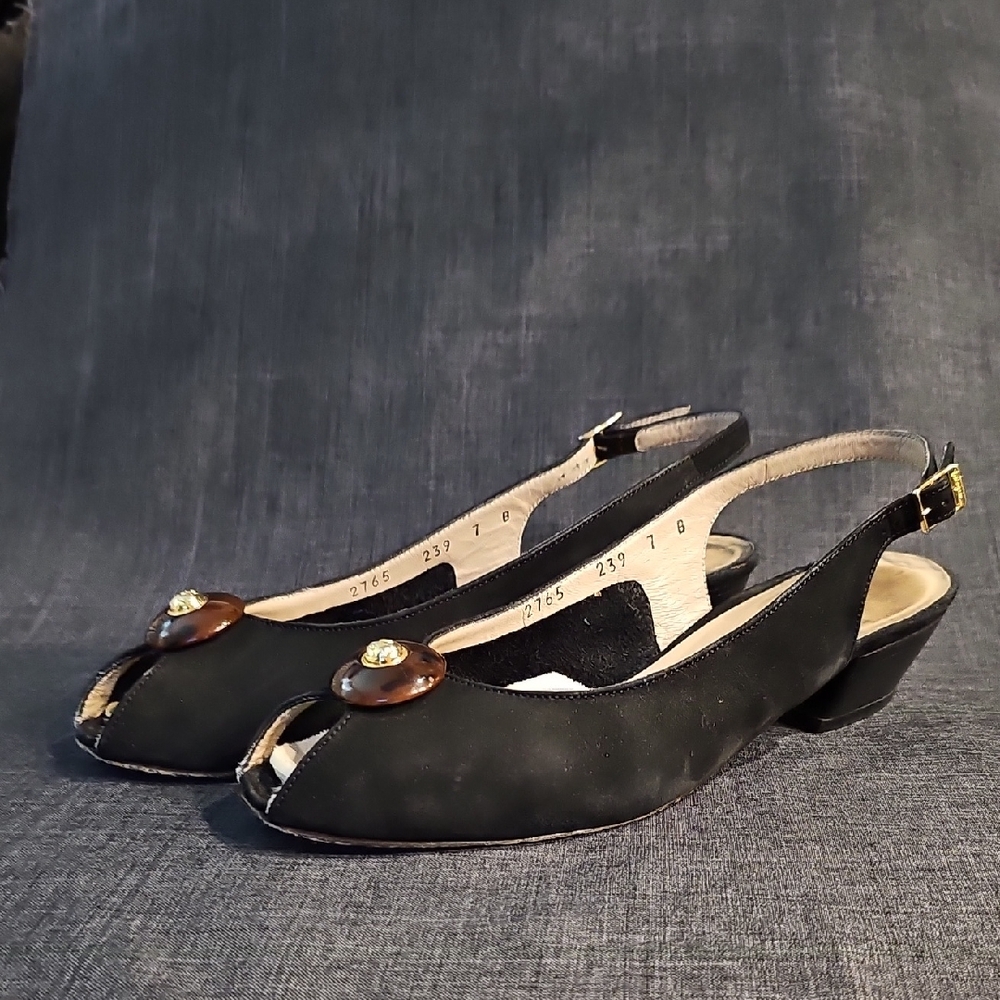 SALVATORE FERRAGAMO Slingback Suede Leather Shoes Women’s Size 7 Made In Italy